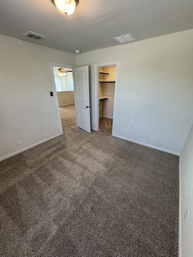 Building Photo - 7510 Boxing Elm