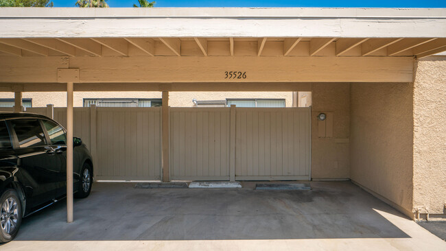 Building Photo - 35526 Feliz Ct