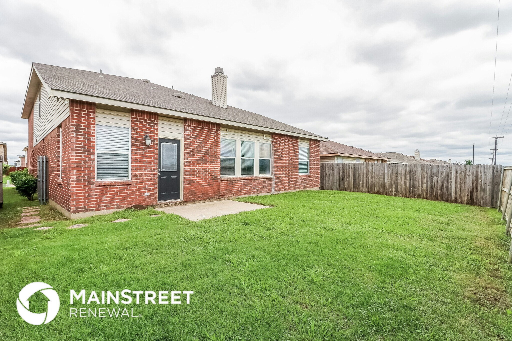 Building Photo - 3917 German Pointer Way