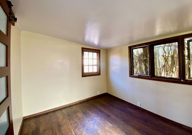 Building Photo - 657 63rd St