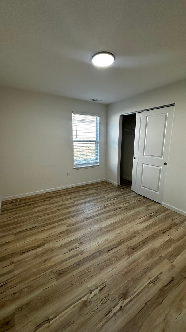 Building Photo - 938 Osage Villa Ct