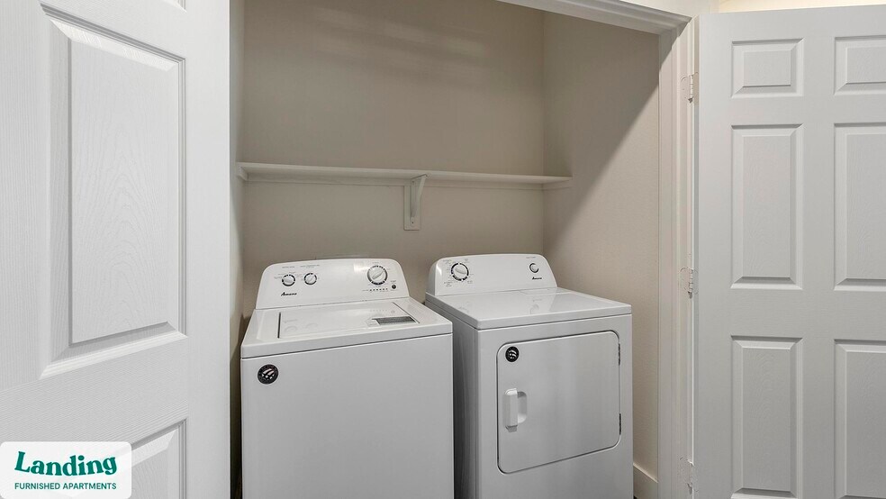 Building Photo - 401 Hemphill St