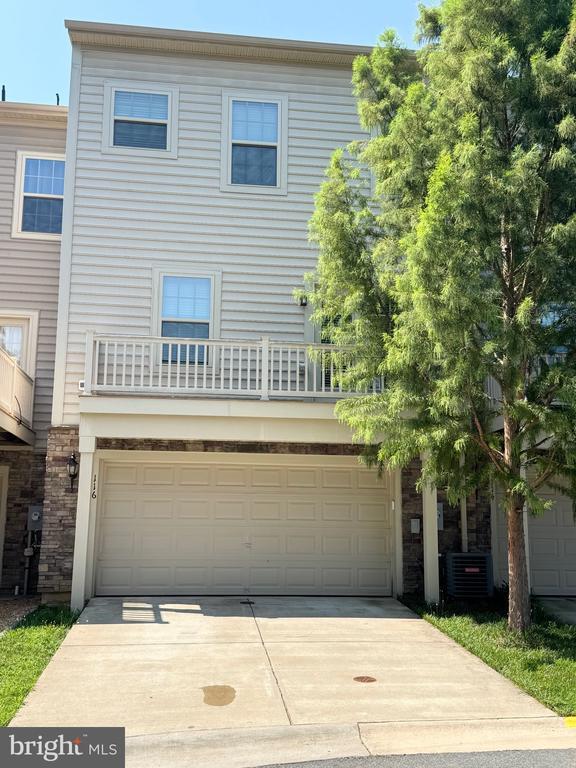 Building Photo - 116 Sweetgum Ct