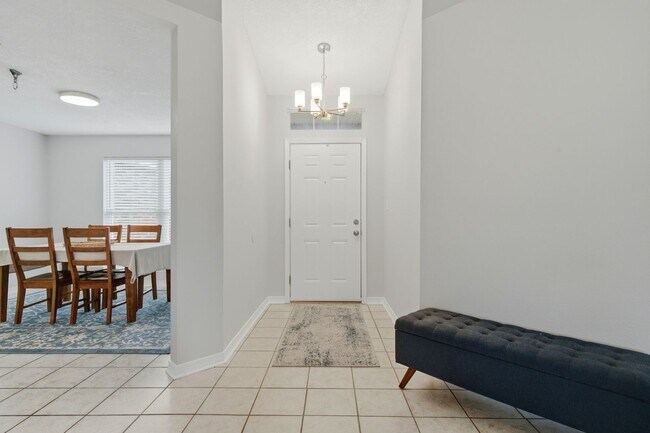 Building Photo - 519 Batten Blvd