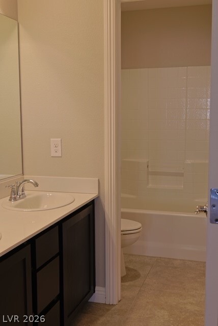 Building Photo - 531 Signal Peak St