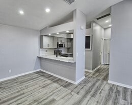 Building Photo - 13247 Whitehaven Ln