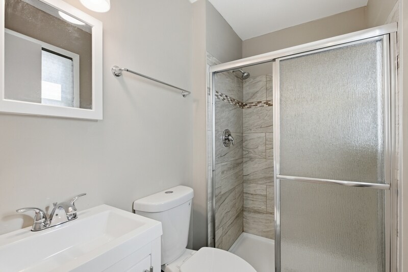 Building Photo - 4315 Spencer St