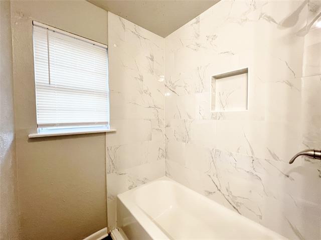 Building Photo - 5301 Mansel Ln