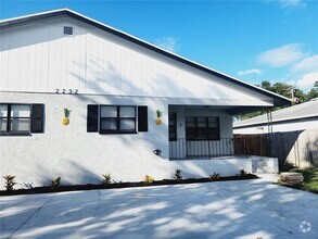 Building Photo - 2232 Palmwood Dr