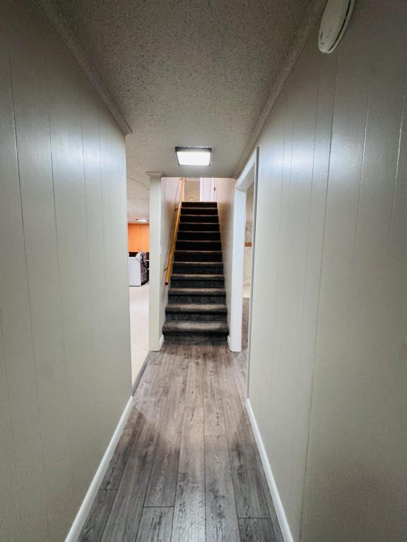 Building Photo - 1819 5th Ave