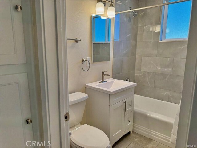 Building Photo - 5618 Graywood Ave