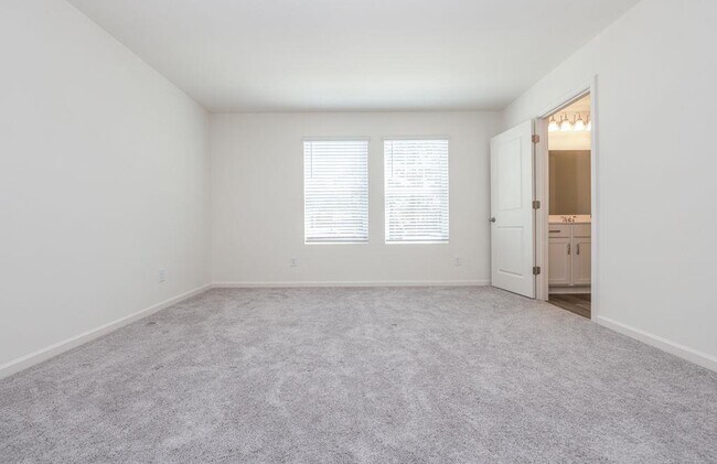 Building Photo - 78 Elmarry Ln