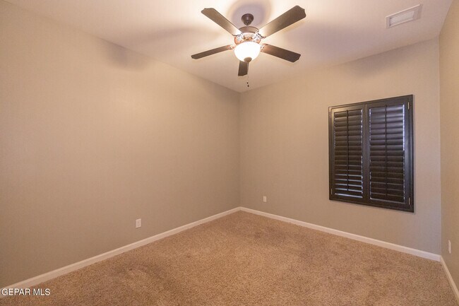 Building Photo - 12941 Immanuel Vista Dr