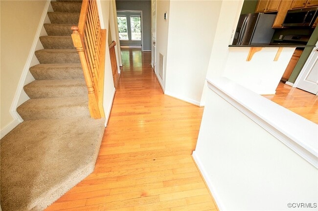 Building Photo - 444 Kingscote Ln