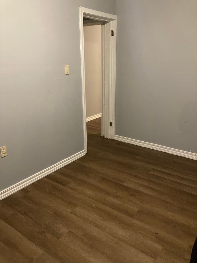 Building Photo - Charming 3 bedroom Orangeburg Ranch