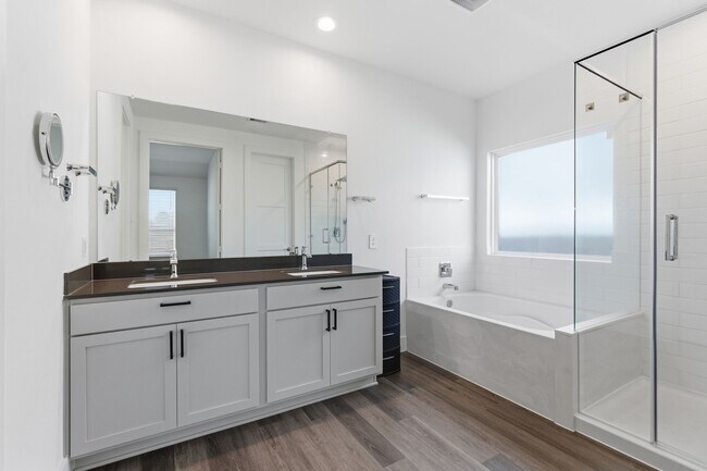 Building Photo - 13776 Rising Sun Ln