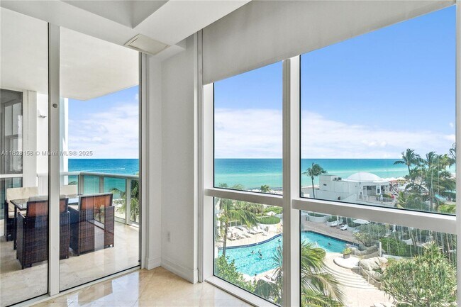 Building Photo - 18101 Collins Ave