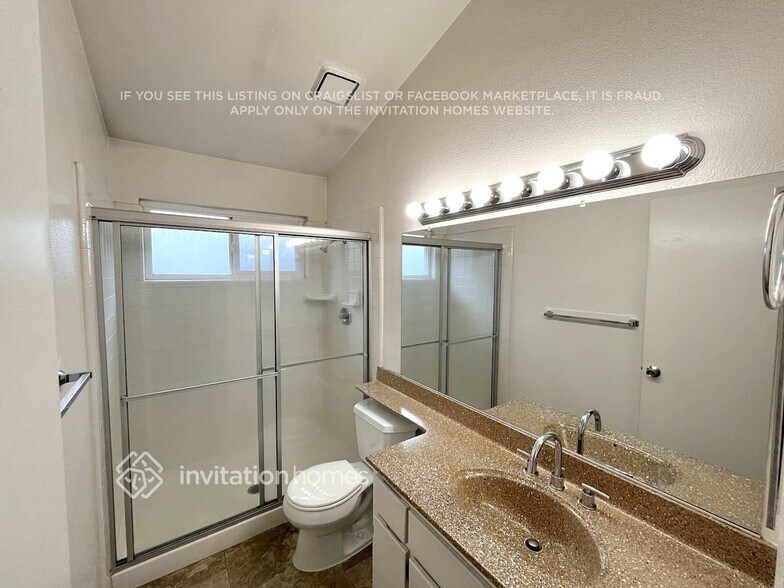 Building Photo - 1324 Puebla Way