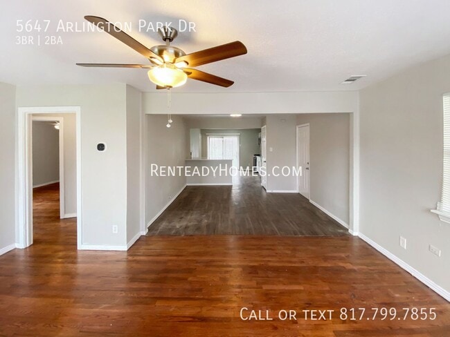 Building Photo - 5647 Arlington Park Dr