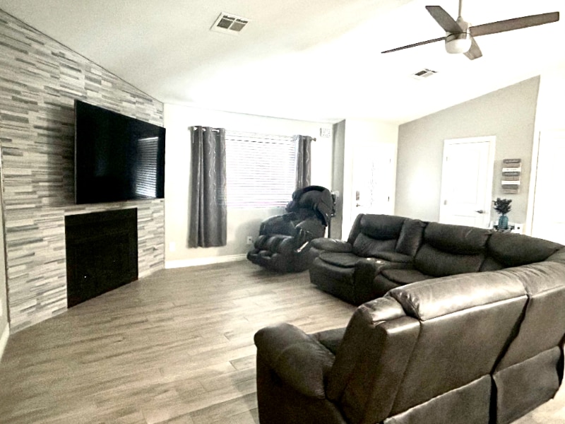 Building Photo - 1511 Rawhide Dr