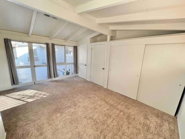 Building Photo - 3063 Volk Ave