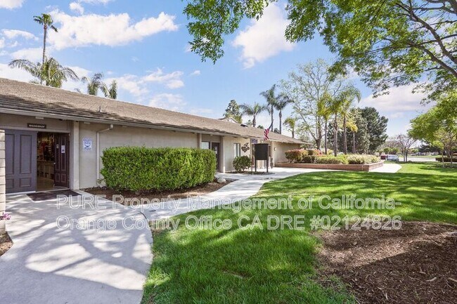 Building Photo - 8933 Amador Cir