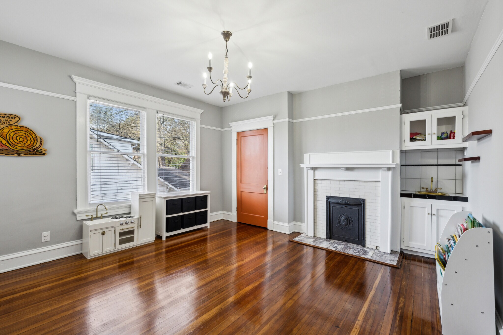 Bedroom 3 also opens to large front porch - 1118 Colquitt Ave NE