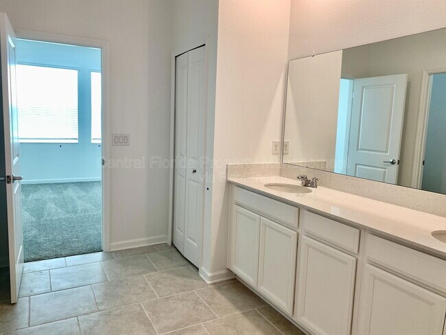 Building Photo - 125 Pineywoods St