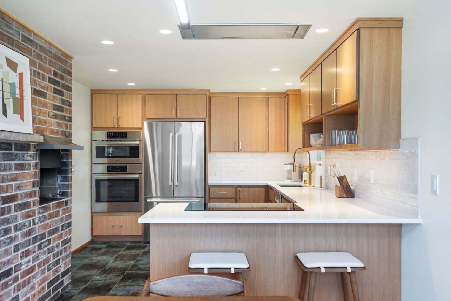 Building Photo - 9740 2nd Ave NW