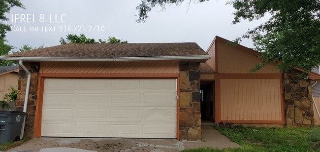 Building Photo - 1435 S 124th E Ave