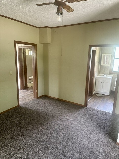 Building Photo - 328 N Cleveland Ave