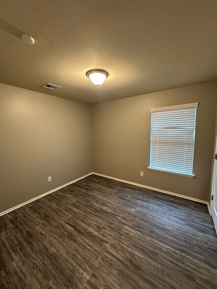 Building Photo - 12409 Edison Drive