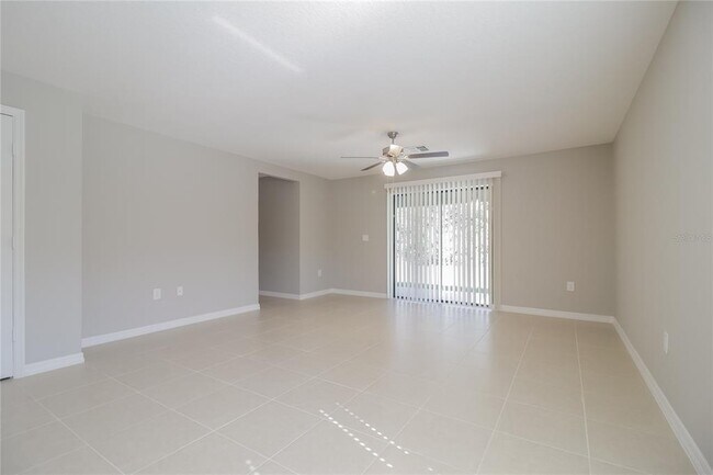 Building Photo - 269 Fig Ct
