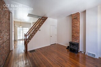 Building Photo - 835 N Newkirk St