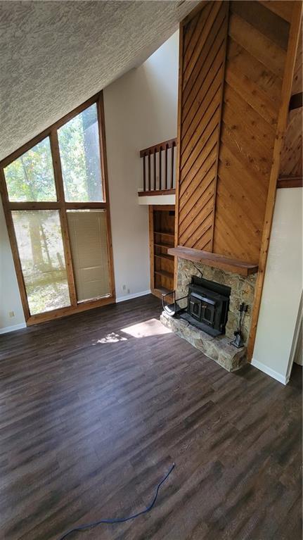 Building Photo - 4621 Kings Crossing Dr NE