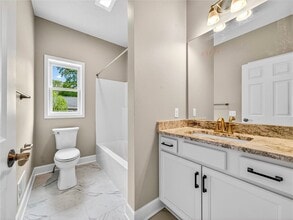 Building Photo - 1119 Wall Rd