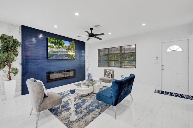 Primary Photo - 18600 NW 11th Rd