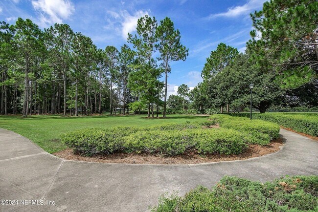 Building Photo - 785 Oakleaf Plantation Pkwy