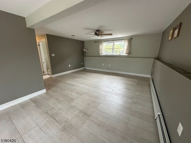 Building Photo - 162 Polkville Rd