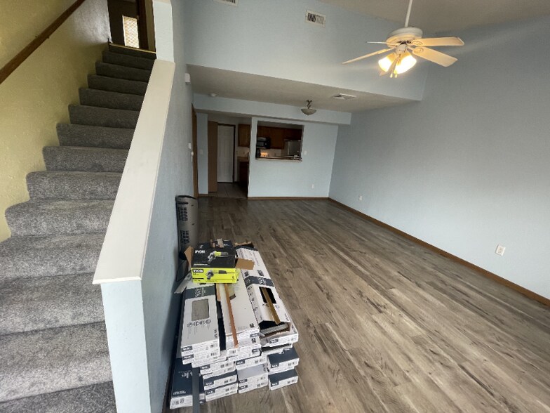 Building Photo - 3403 Westwind Dr