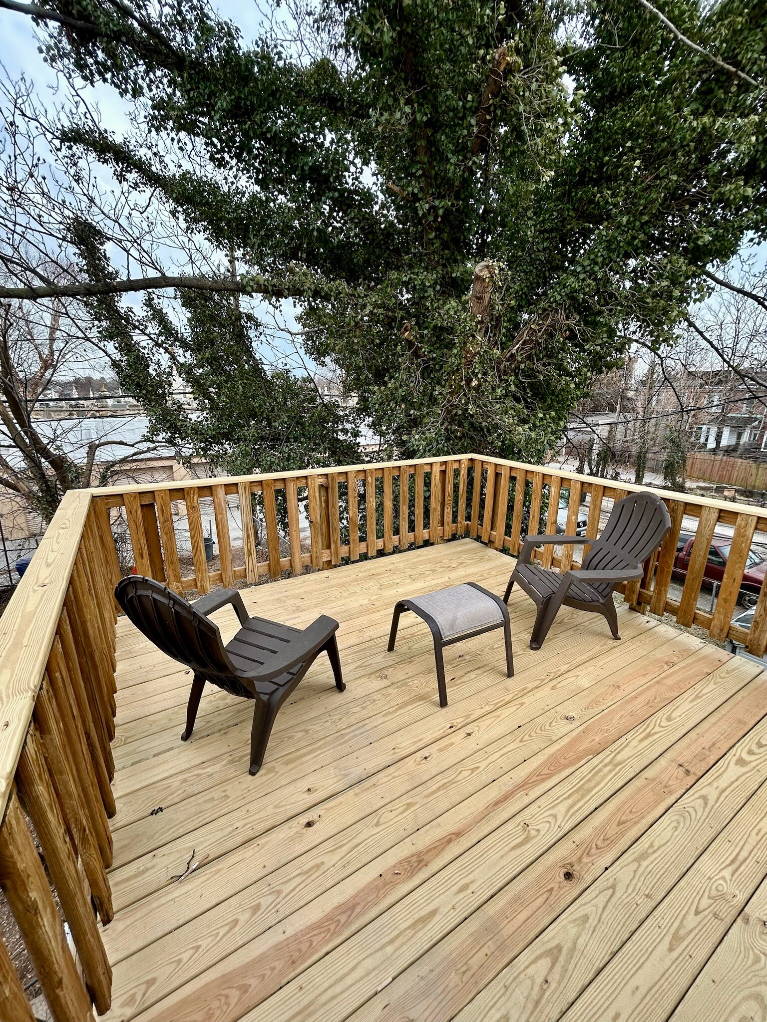 Back Deck - 4146 Eierman Ave