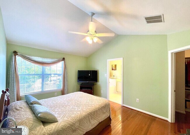 Building Photo - 45439 Baggett Terrace