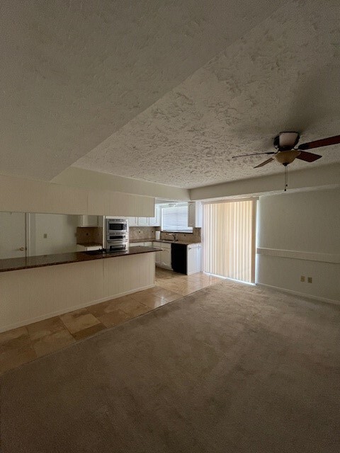 Building Photo - 2010 Windy Meadow Dr