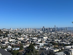 Building Photo - 30 Corwin St