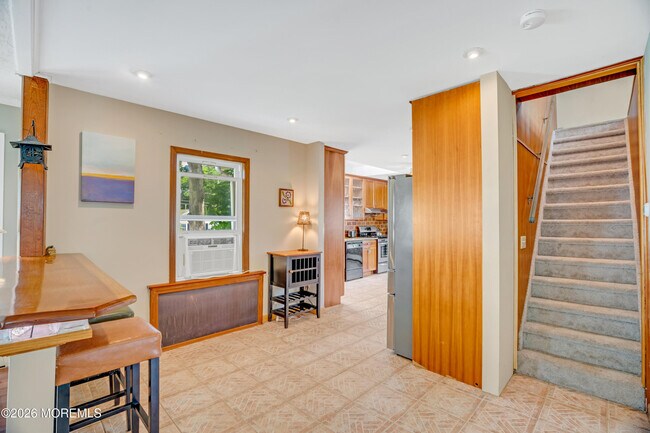 Building Photo - 1209 16th Ave