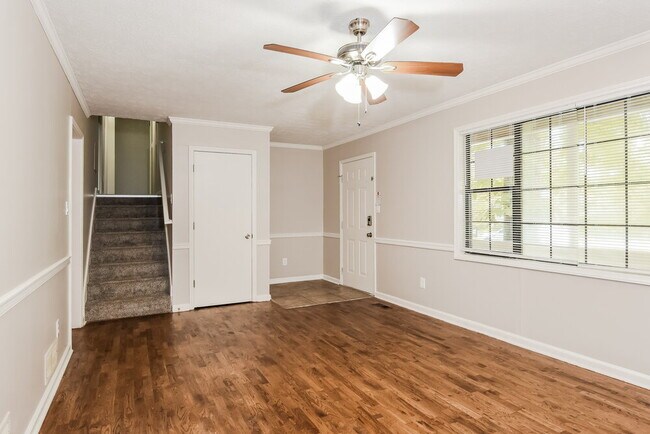 Building Photo - 4710 Spring Gate Dr