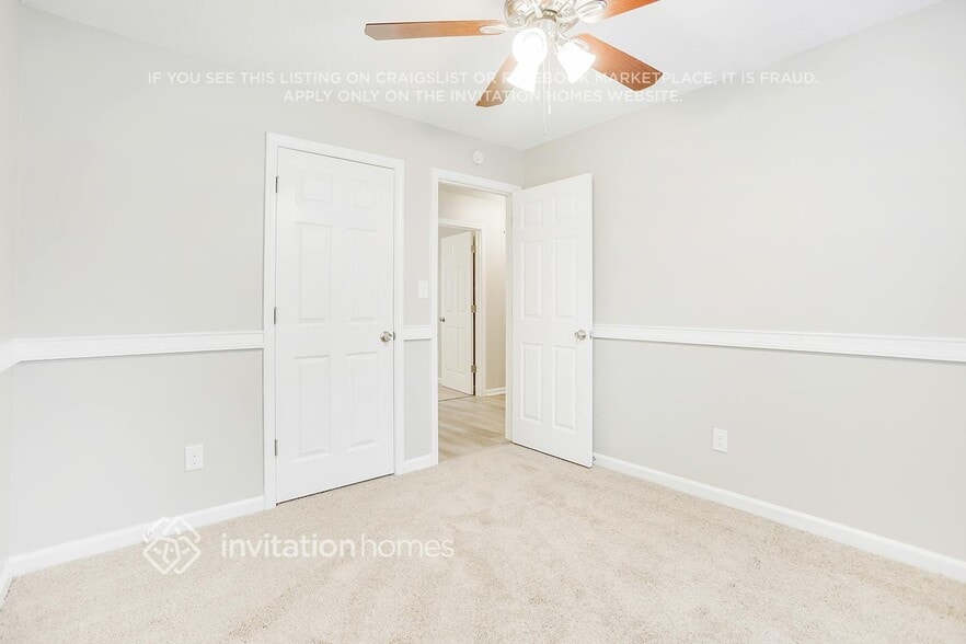 Building Photo - 134 Collins Way