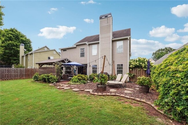 Building Photo - 1160 Primrose Dr