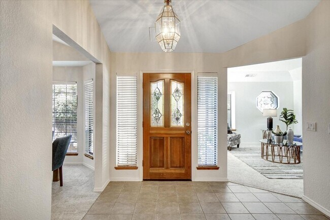 Building Photo - Spacious 4 Bedroom Home in Gated Somerset Hills – 3-Car Garage & Large Backyard