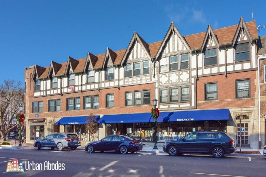 Building Photo - 811 Elm St